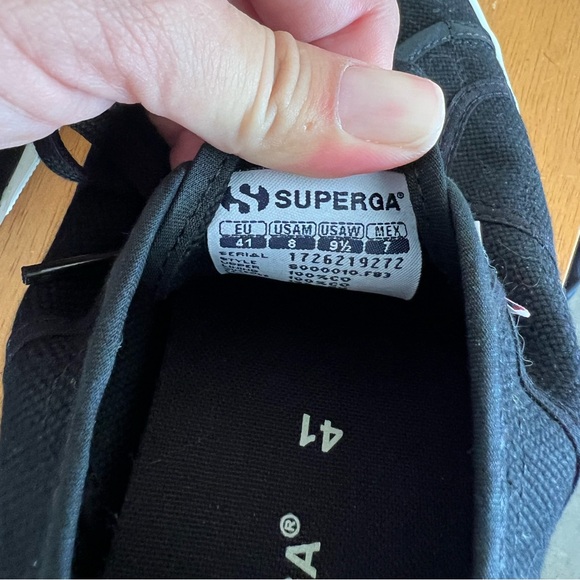 Superga Women’s shoes. Size 9.5 - Picture 2 of 3